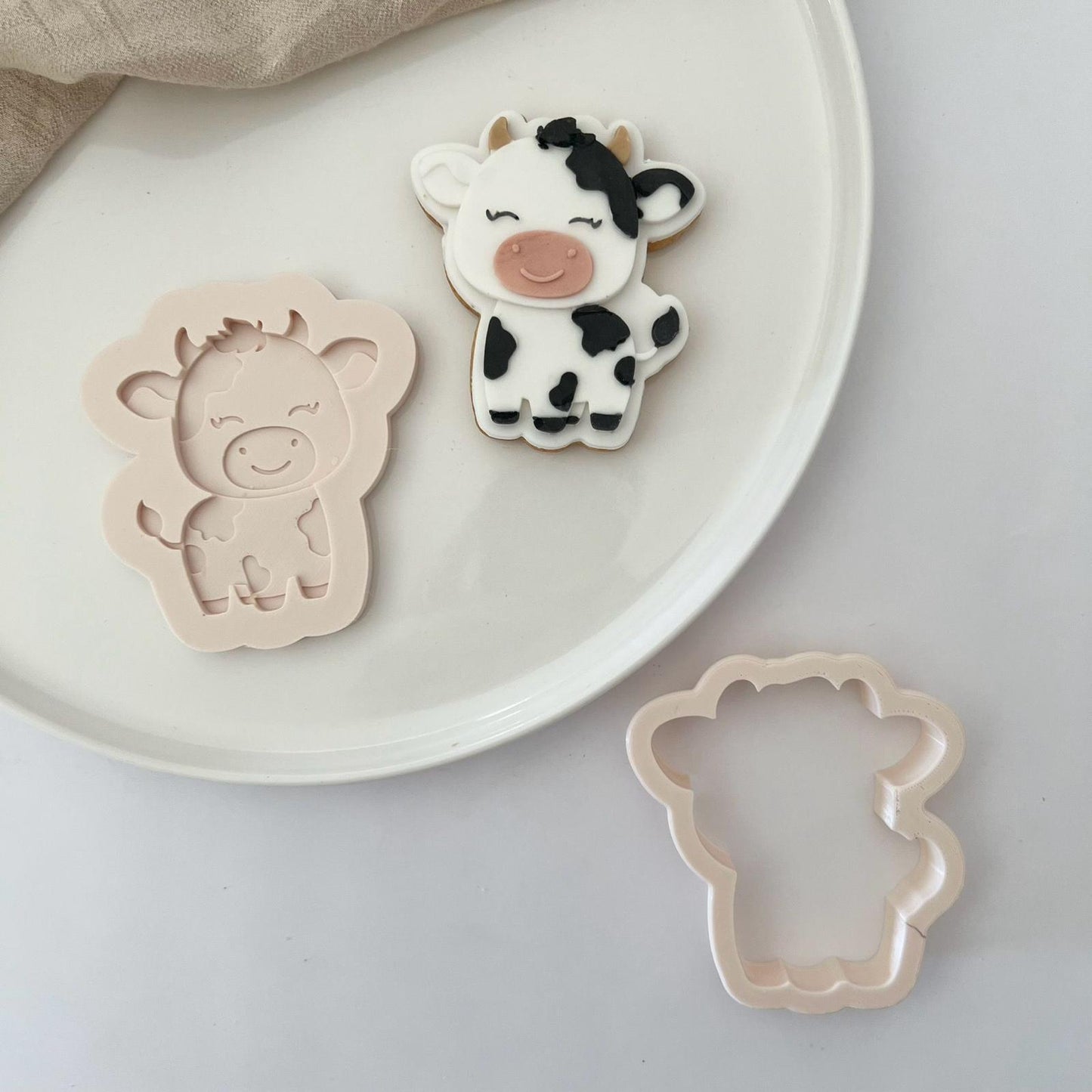 BAUERNHOF (2) 14 - Kuh (Ausstechform und Stamp)