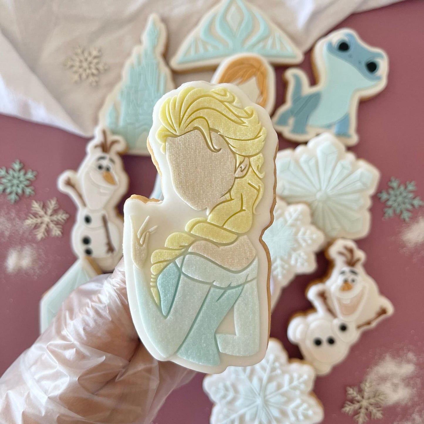 FROZEN 16 - Elsa (Ausstechform und Stamp)