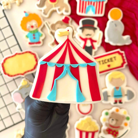 ZIRKUS 2 - Zirkuszelt (Ausstechform und Stamp)