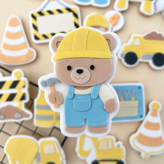 KLEINE BAUSTELLE 2 21 - Teddybär (Ausstechform und Stamp)