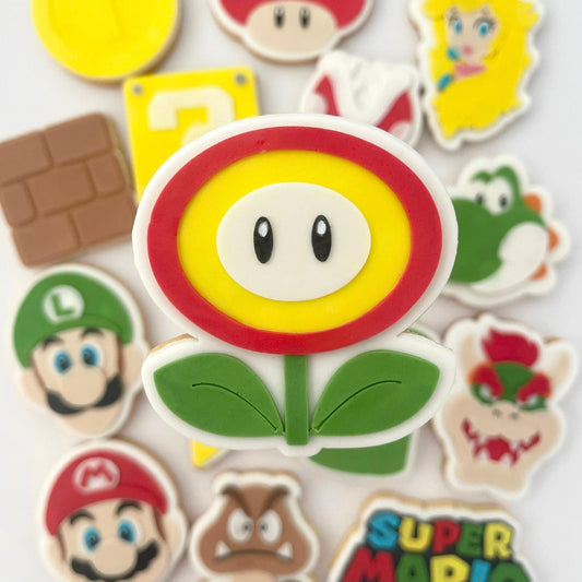 MARIO 8 - Blume (Ausstechform und Stamp)