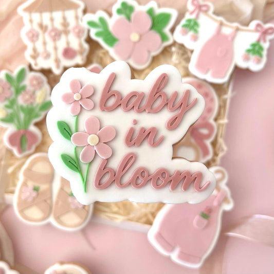 BABY IN BLOOM 1 - Baby in Blüte (Ausstechform und Stamp)