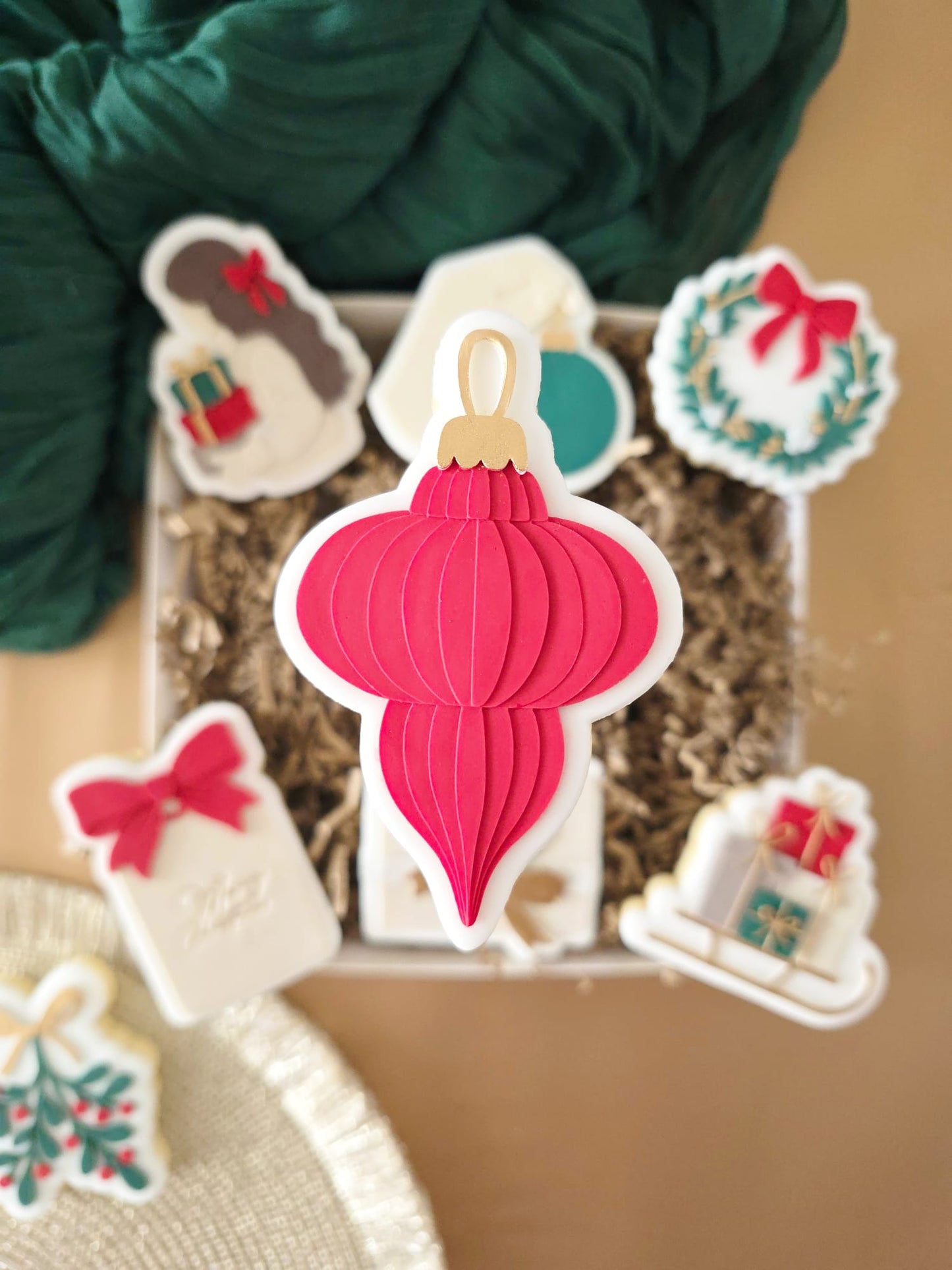 WEIHNACHTEN 2025 - 61 Tannenball