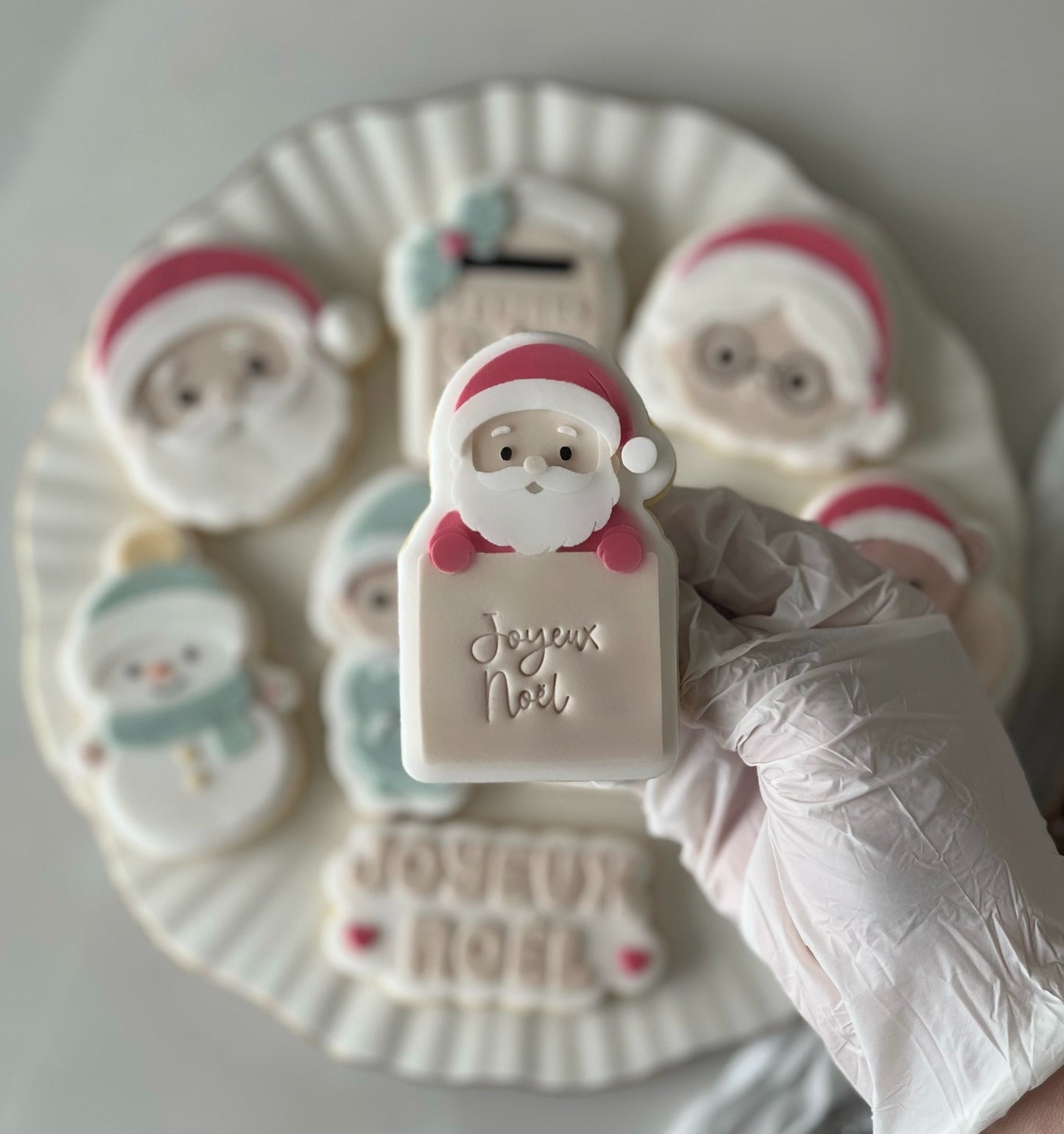 WEIHNACHTEN 2025 - 85 Weihnachtsmann mit Rahmen