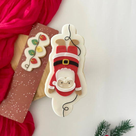 WEIHNACHTEN 2025 - 92 Hängender Weihnachtsmann