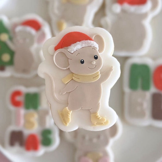 WEIHNACHTEN 2025 - 114 Maus mit Schlittschuhe