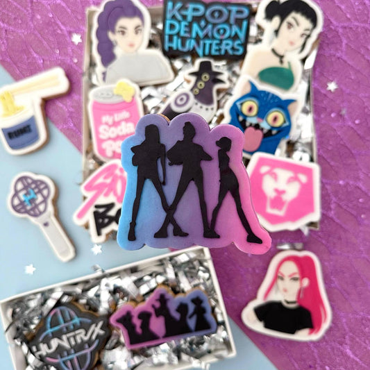 KPOP 7 - Girls Silouhette Kpop