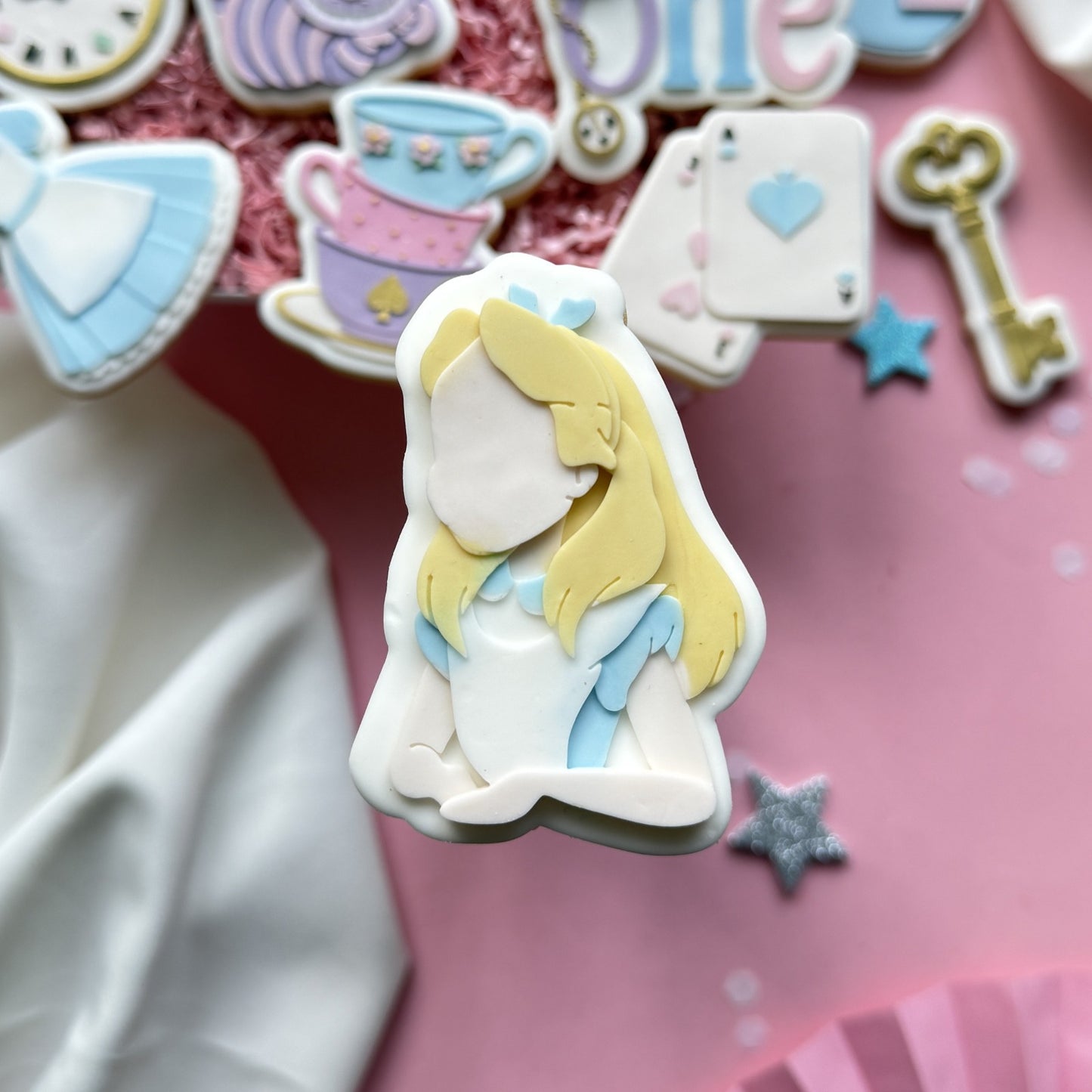 ALICE 1 - Alice (Ausstechform und Stamp)