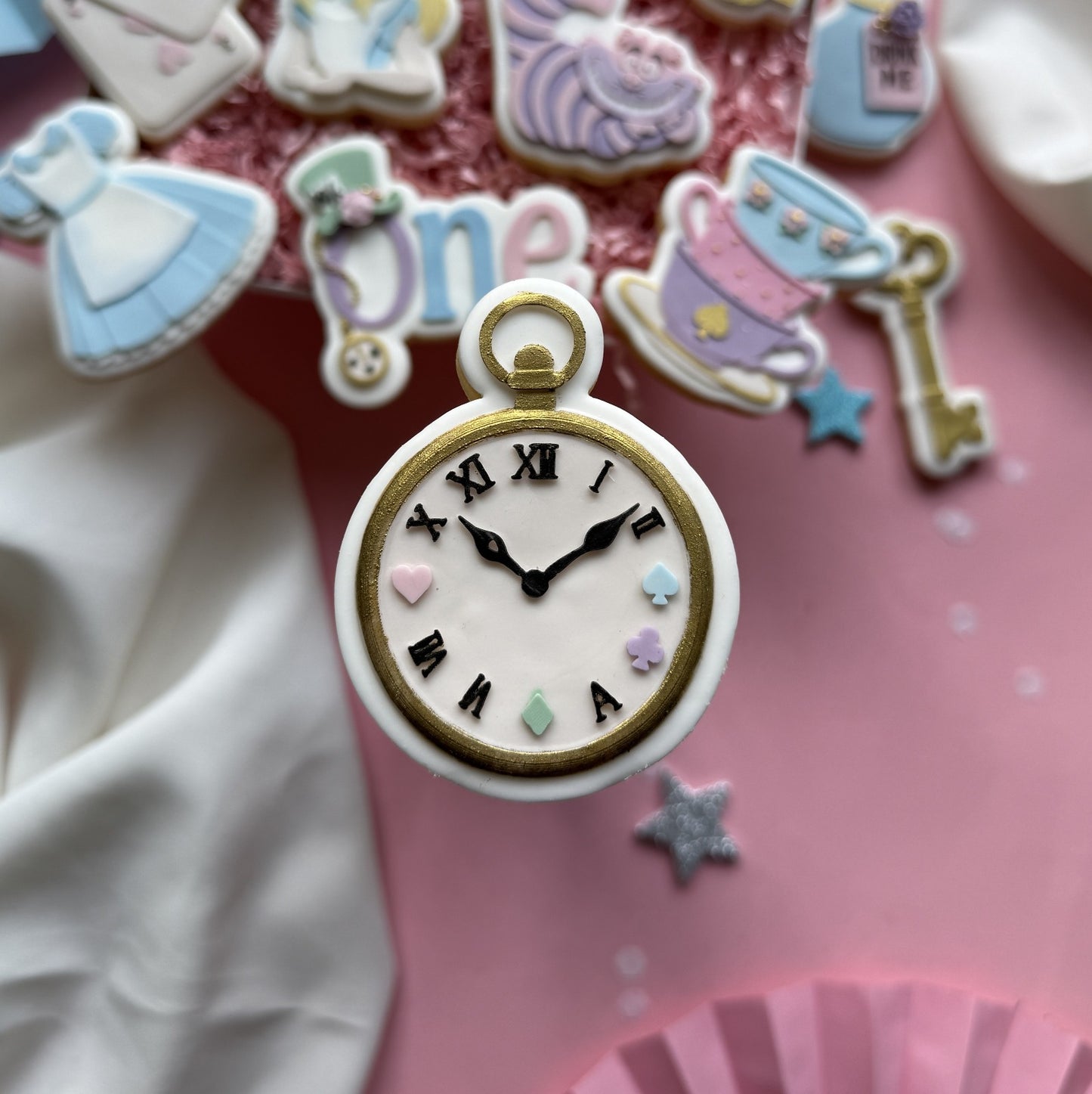 ALICE 8 - Uhr (Ausstechform und Stamp)