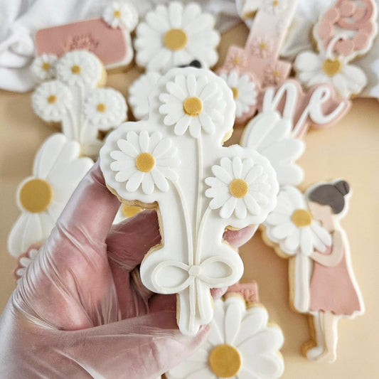 GÄNSEBLÜMCHEN 1 - Gänseblümchenstrauß (Ausstechform und Stamp)