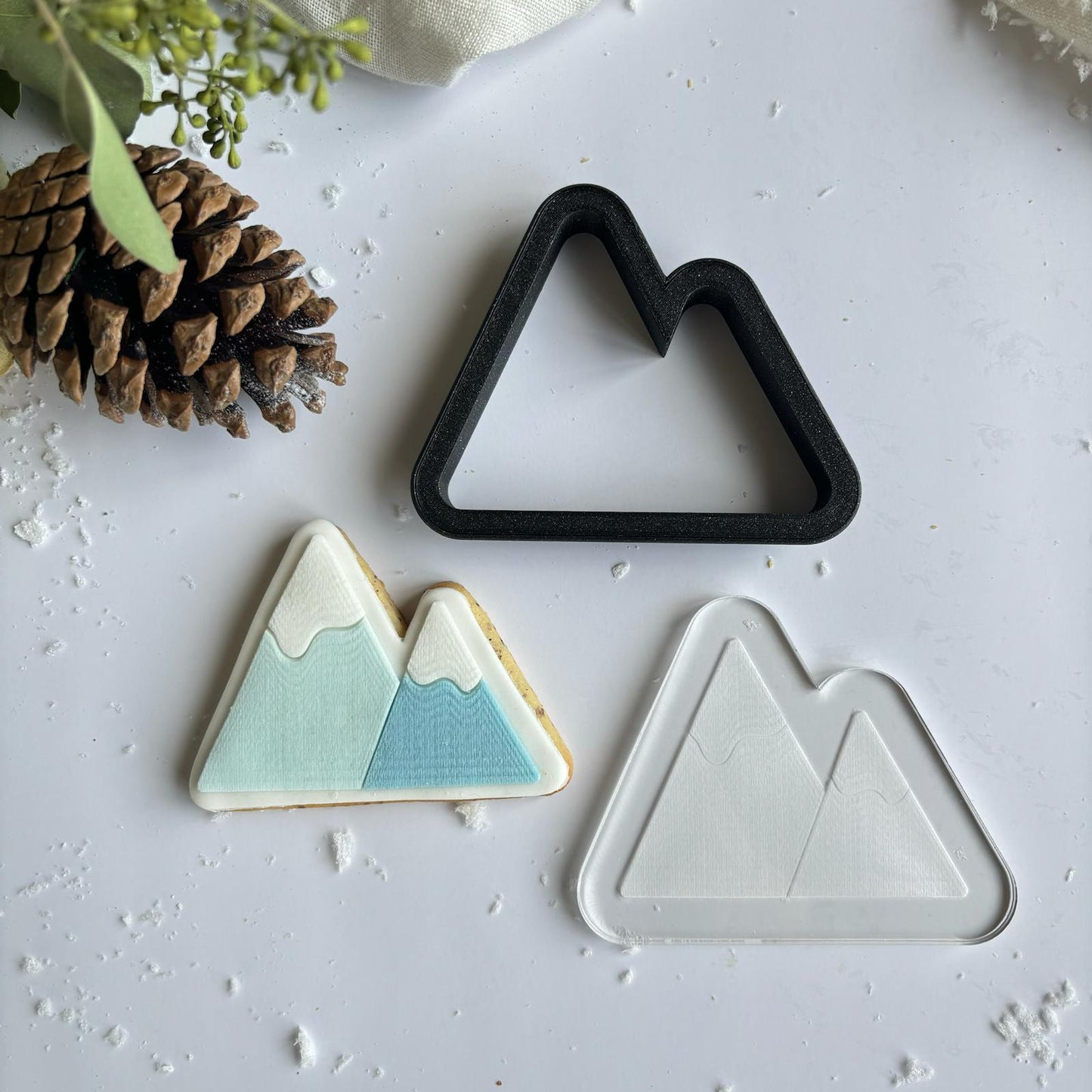 WINTERTIERE 13 - Berg (Ausstechform und Stamp)