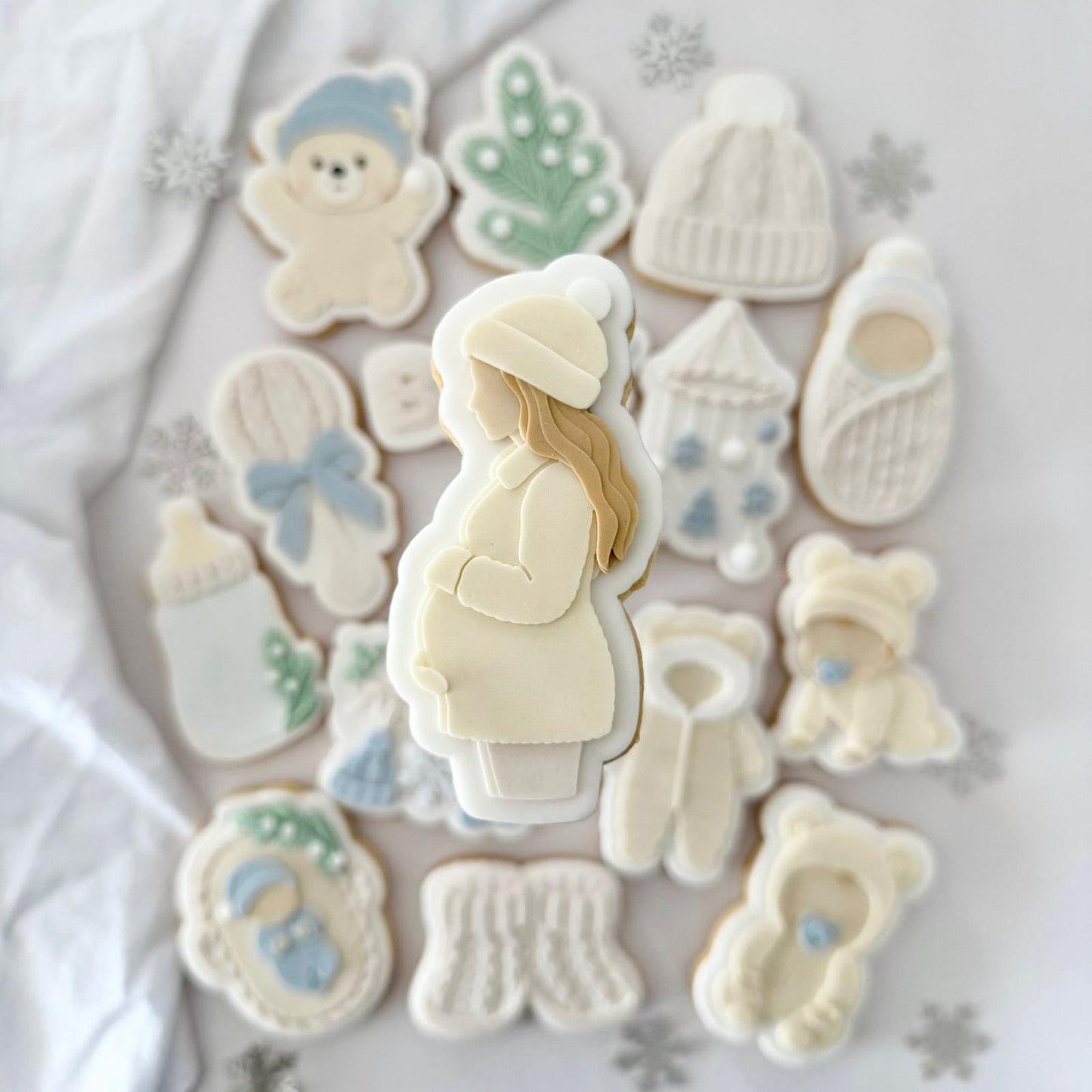 WINTER BABY 4 - Schwangere Faru