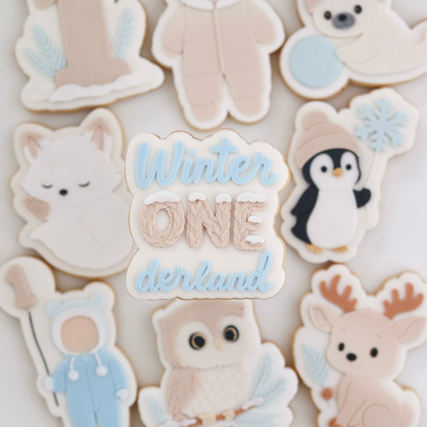 WINTER ONE DERLAND 1 - Winter One Derland